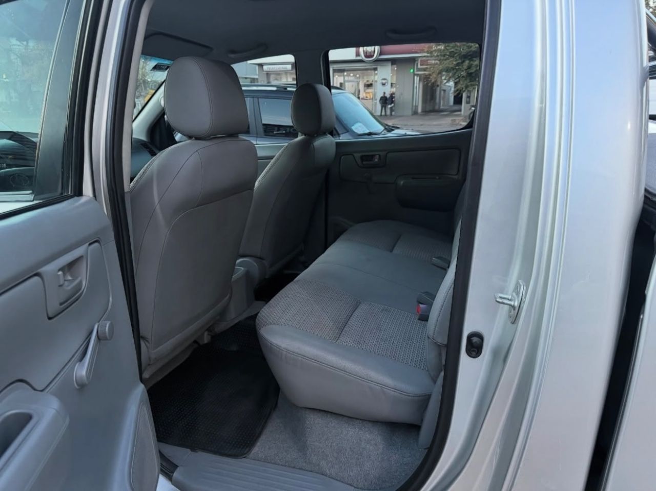 Toyota Hilux Usada en Mendoza, deRuedas