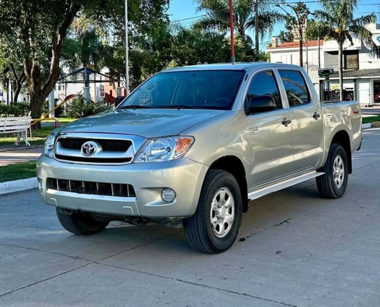Toyota Hilux Usada en Mendoza, deRuedas
