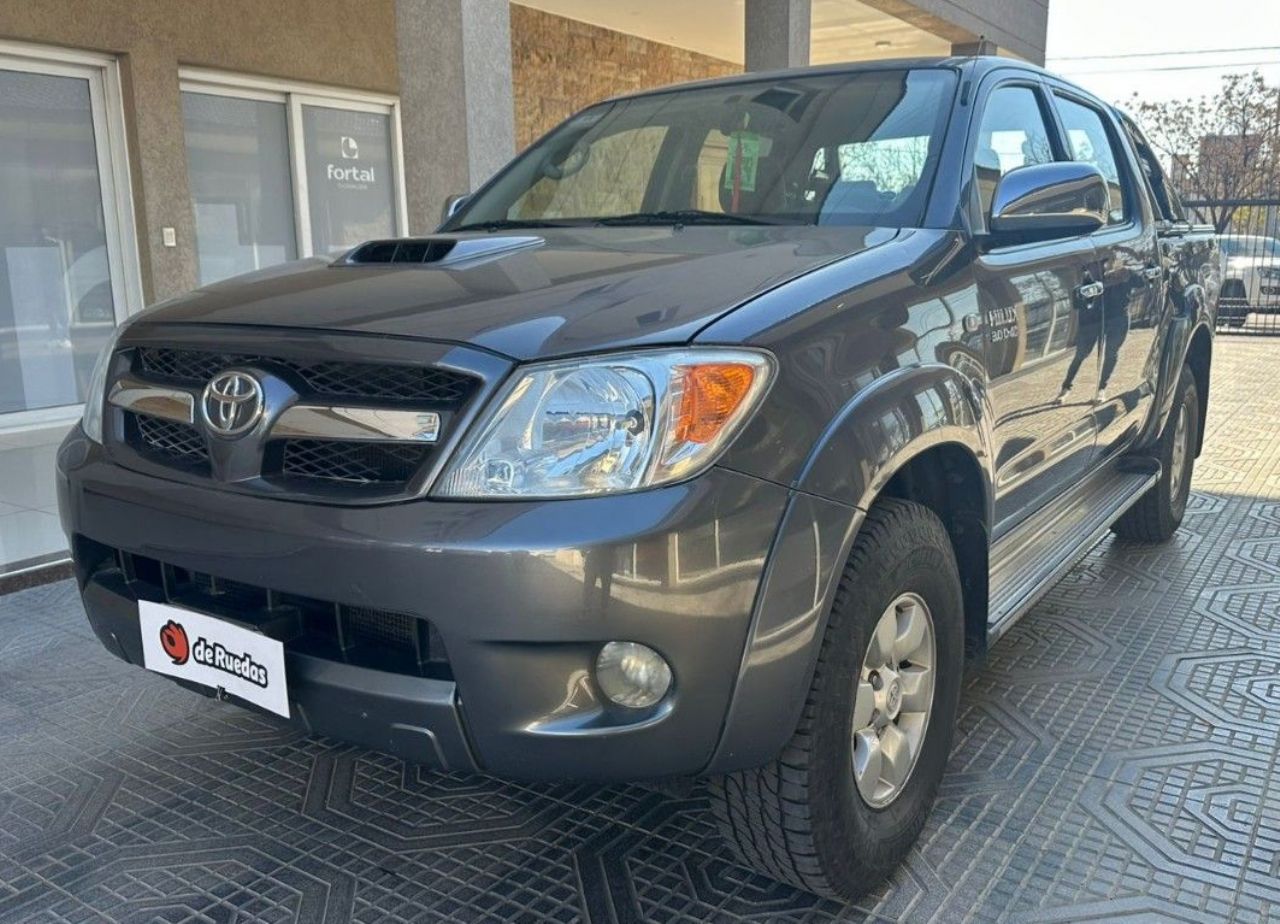 Toyota Hilux Usada en Mendoza, deRuedas