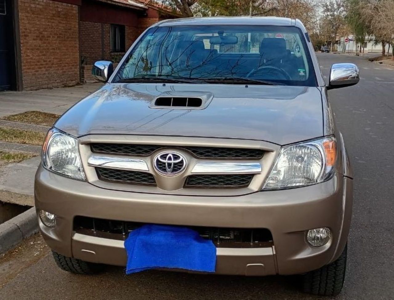 Toyota Hilux Usada en Mendoza, deRuedas