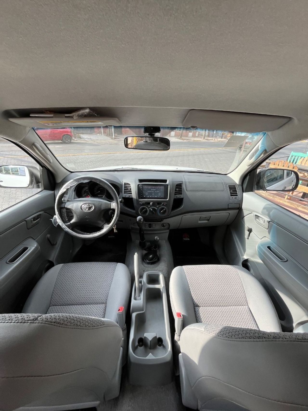 Toyota Hilux Usada en Mendoza, deRuedas