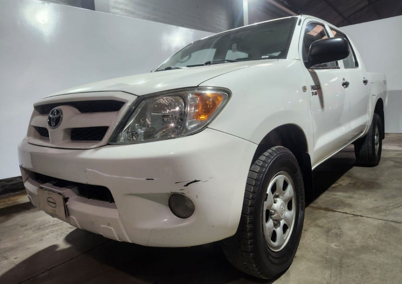 Toyota Hilux Usada en Mendoza, deRuedas
