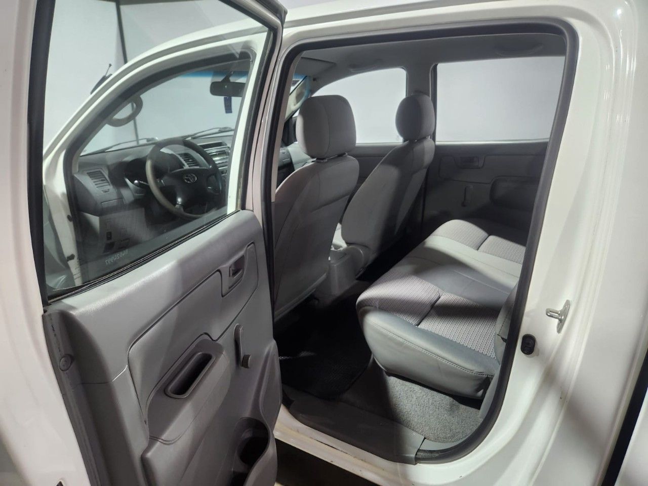 Toyota Hilux Usada en Mendoza, deRuedas