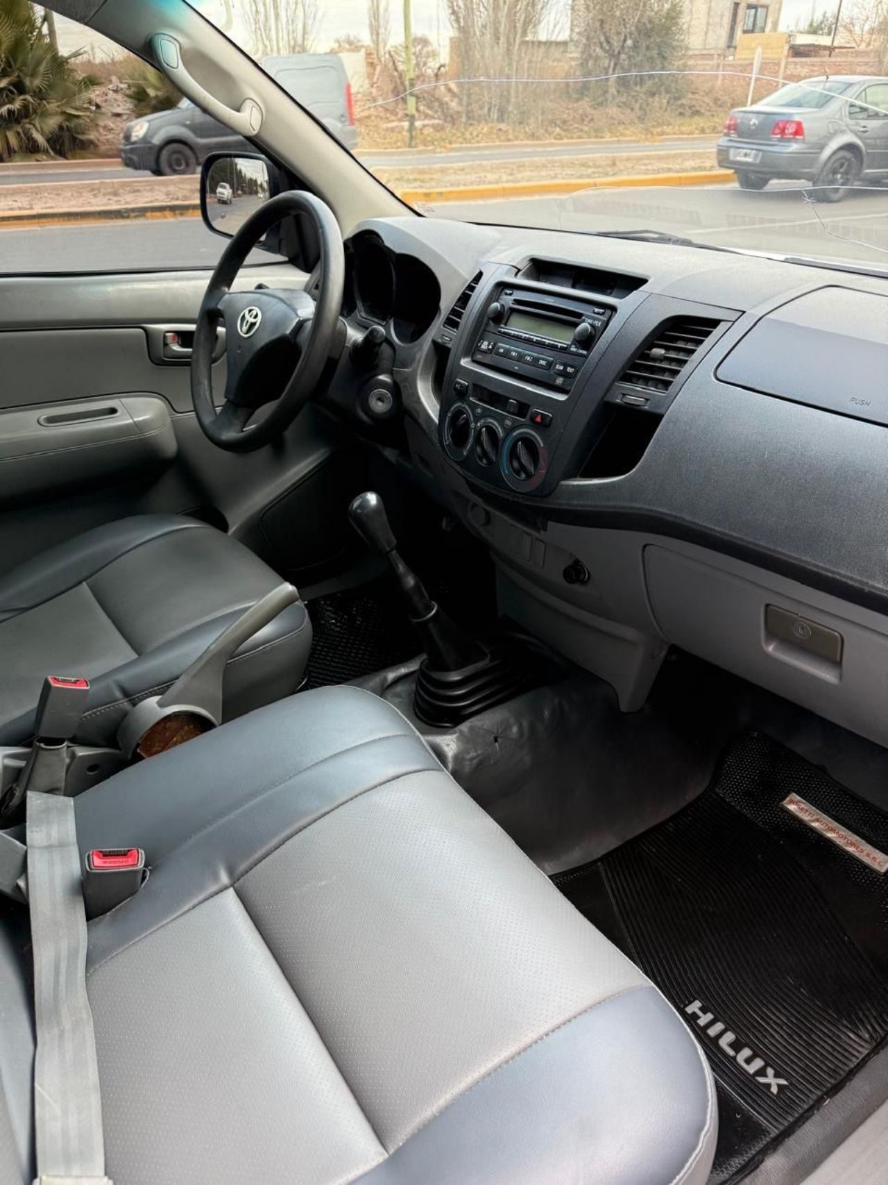 Toyota Hilux Usada en Mendoza, deRuedas