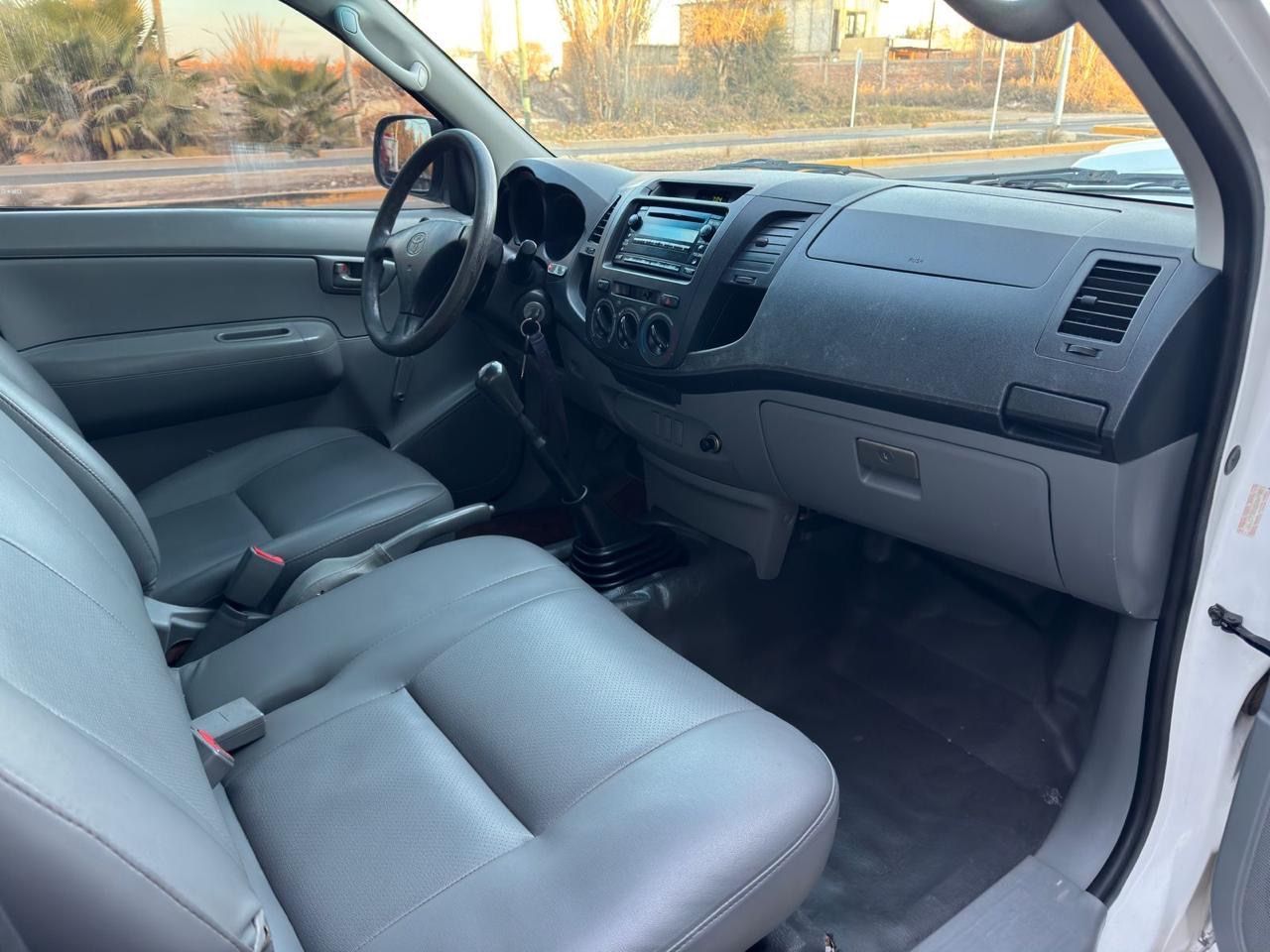Toyota Hilux Usada en Mendoza, deRuedas