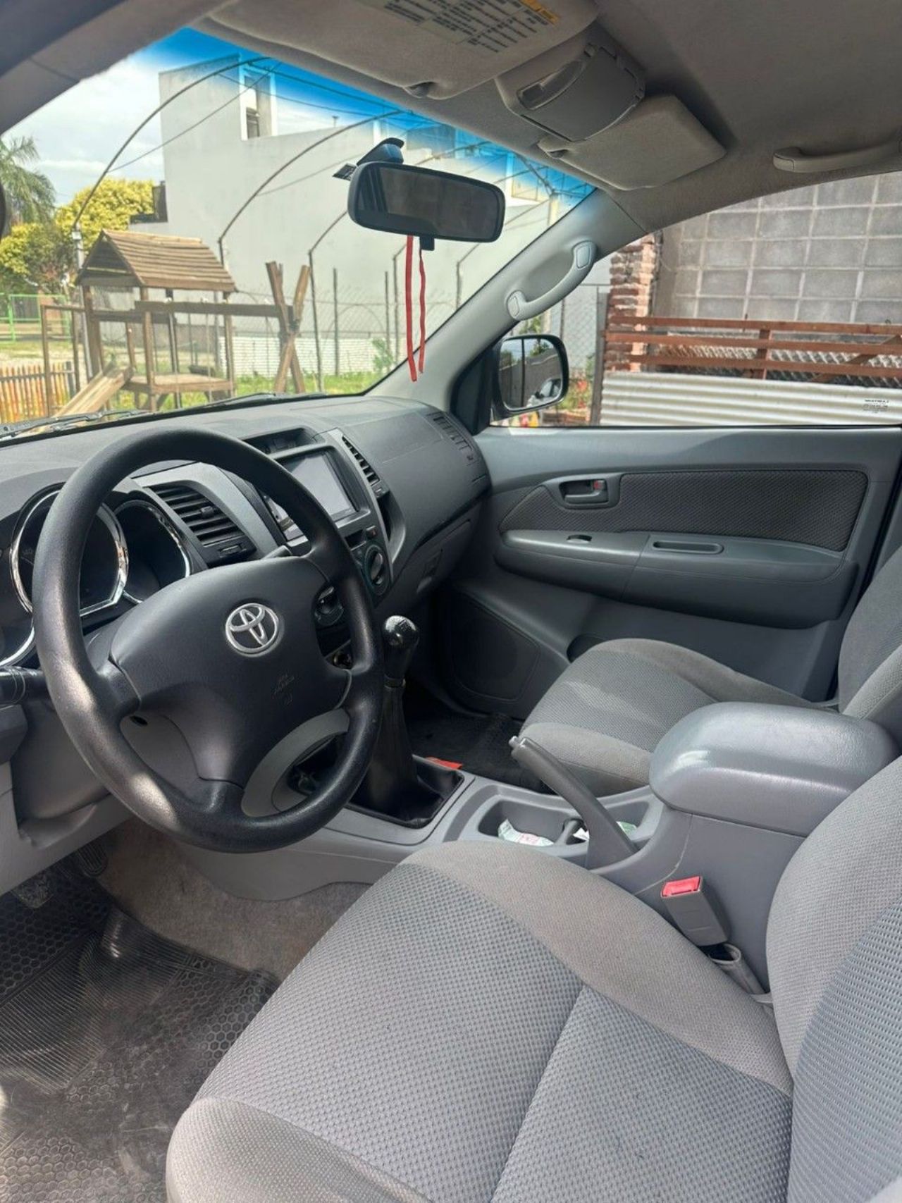 Toyota Hilux Usada en Córdoba, deRuedas