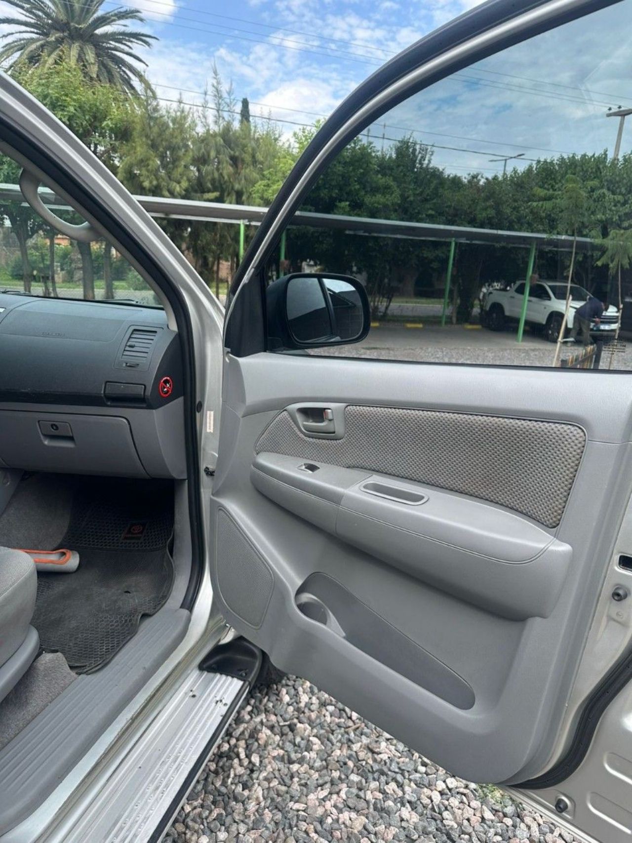 Toyota Hilux Usada en Córdoba, deRuedas