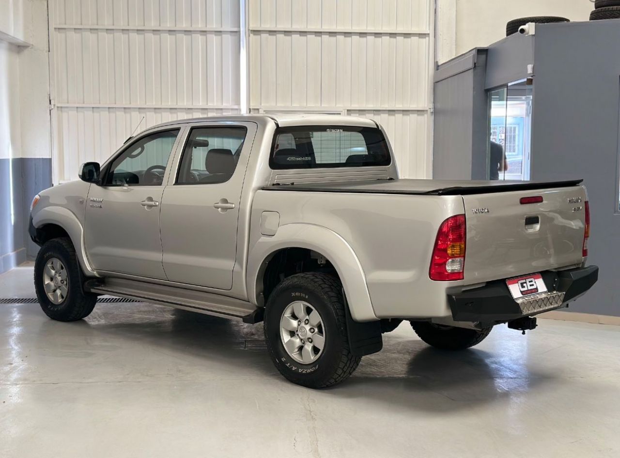 Toyota Hilux Usada en Mendoza, deRuedas