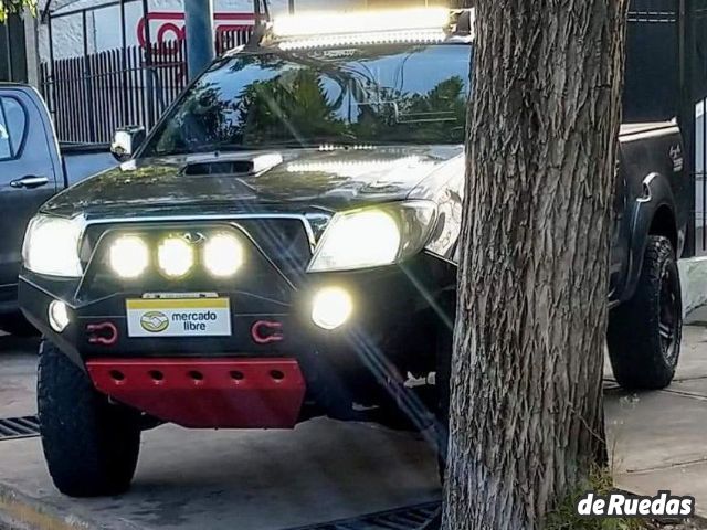 Toyota Hilux Usada en Mendoza, deRuedas