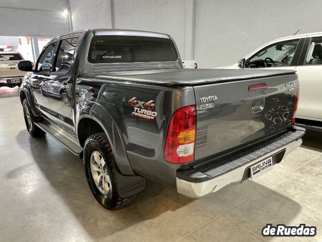 Toyota Hilux Usada en Mendoza, deRuedas