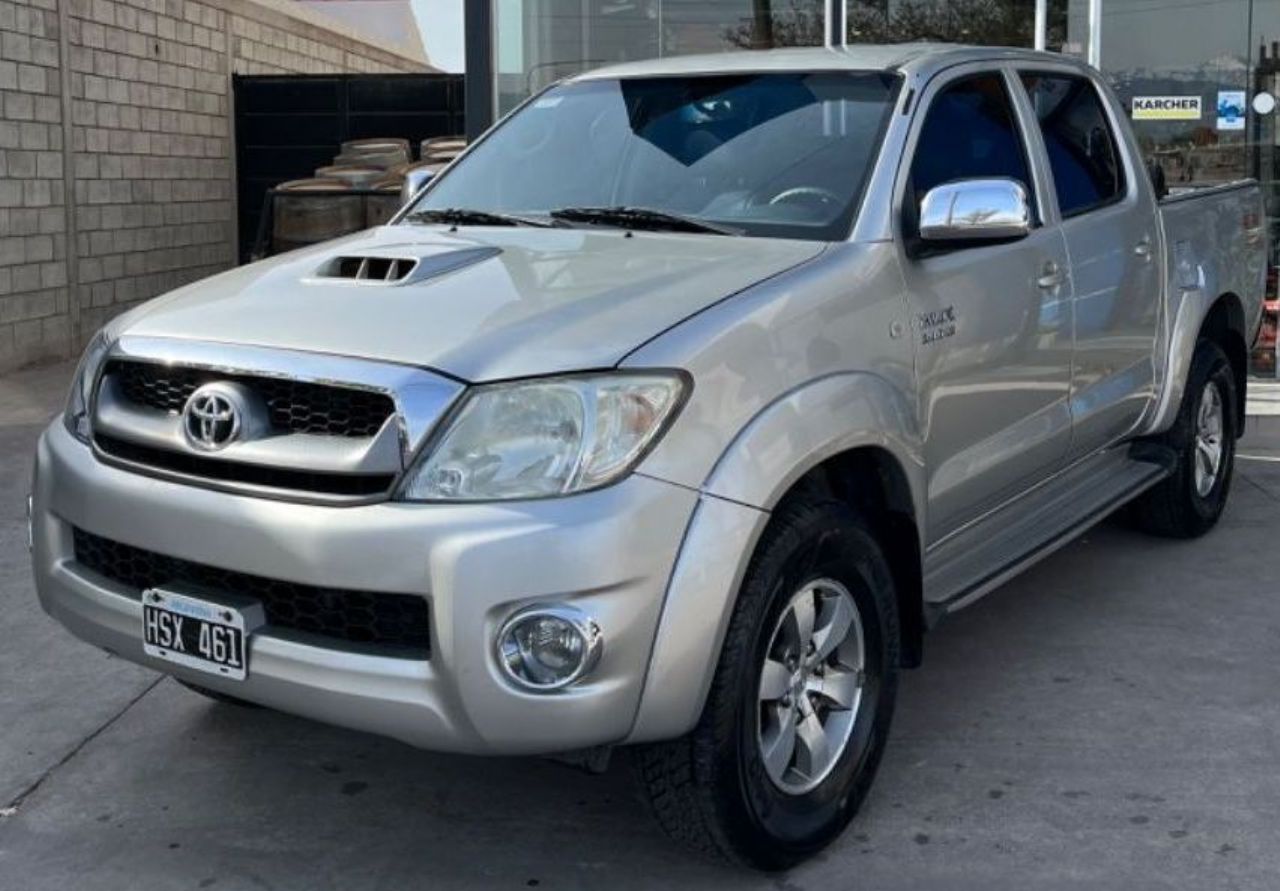 Toyota Hilux Usada en Mendoza, deRuedas