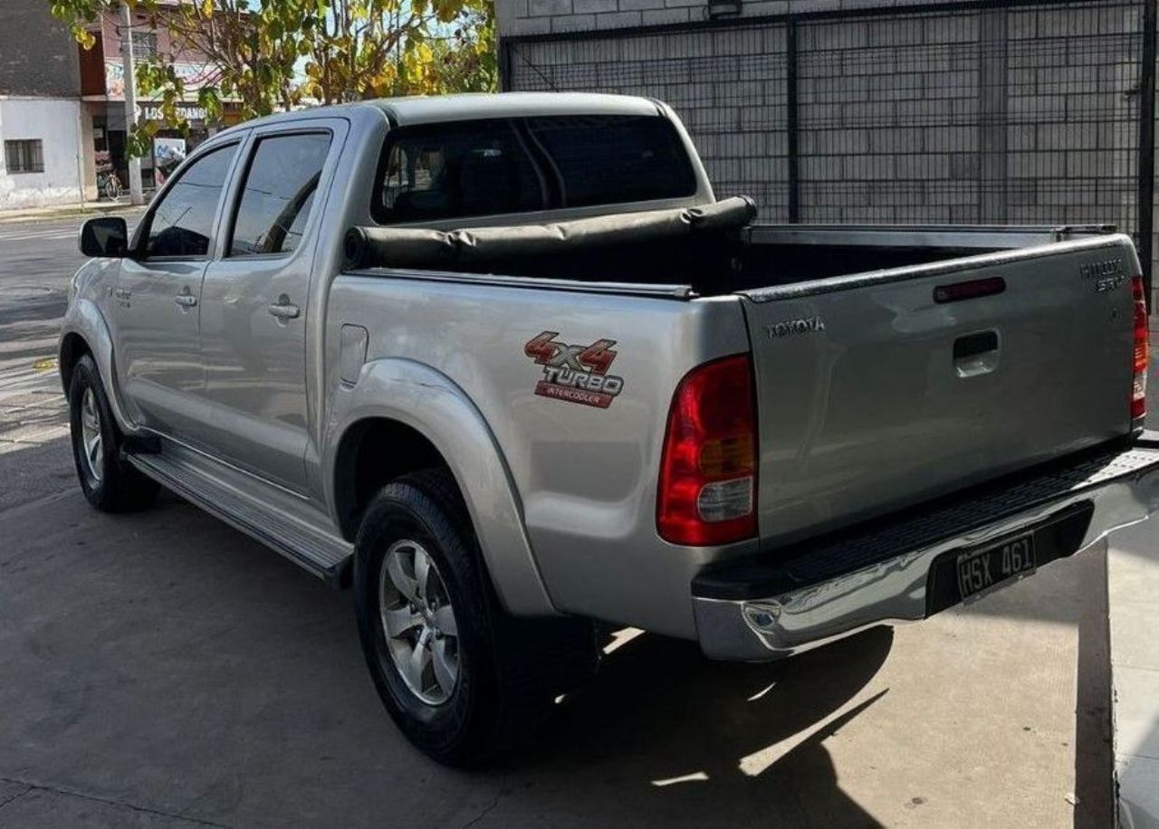 Toyota Hilux Usada en Mendoza, deRuedas