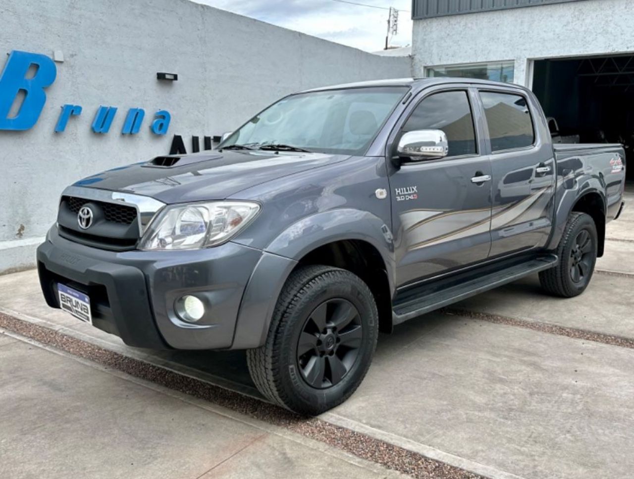 Toyota Hilux Usada en Mendoza, deRuedas