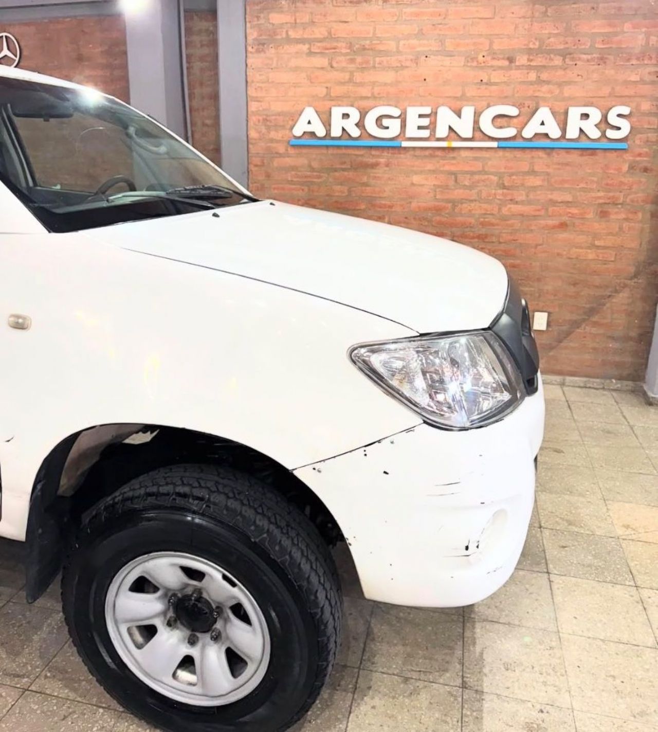 Toyota Hilux Usada en San Juan, deRuedas