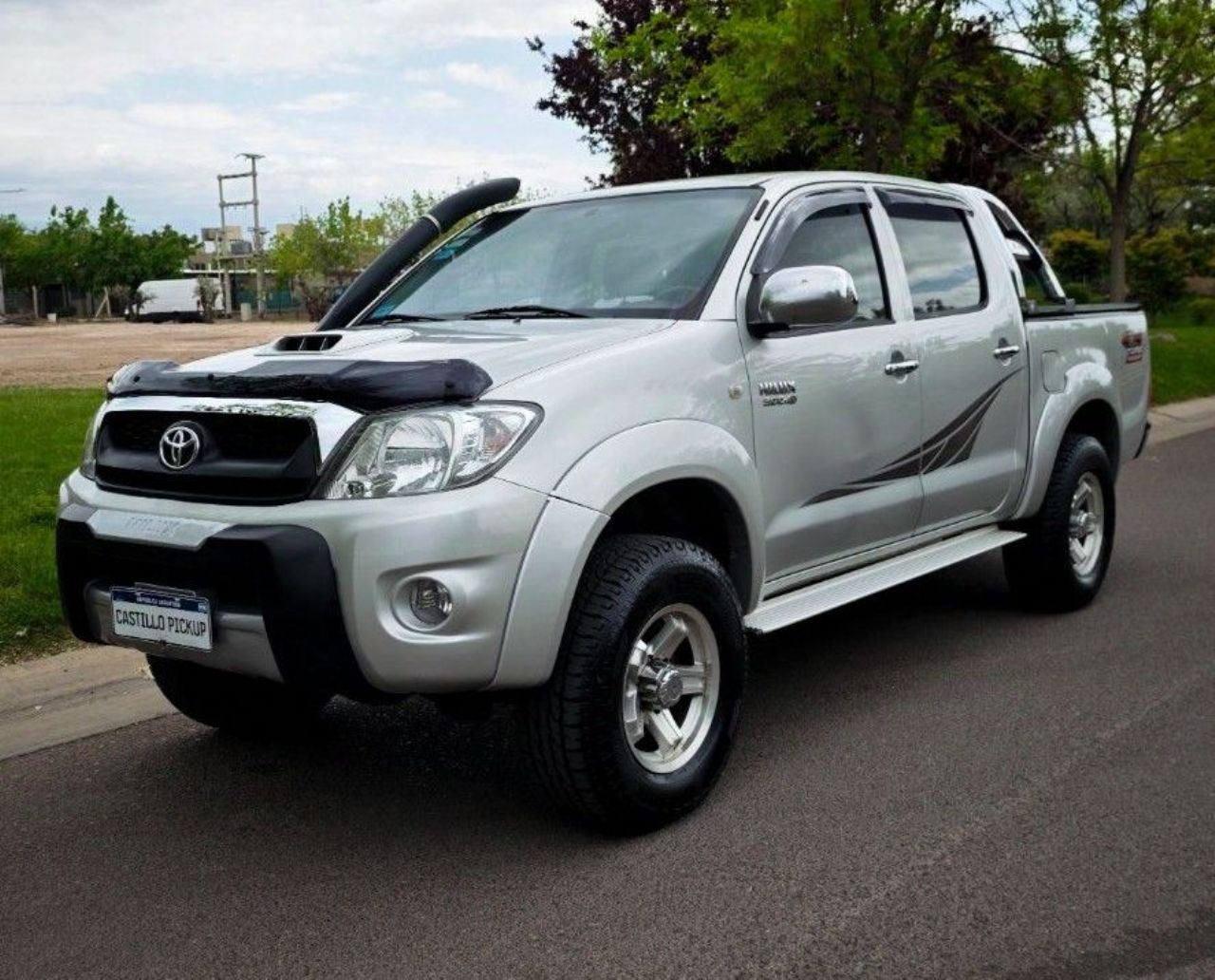 Toyota Hilux Usada Financiado en Mendoza, deRuedas