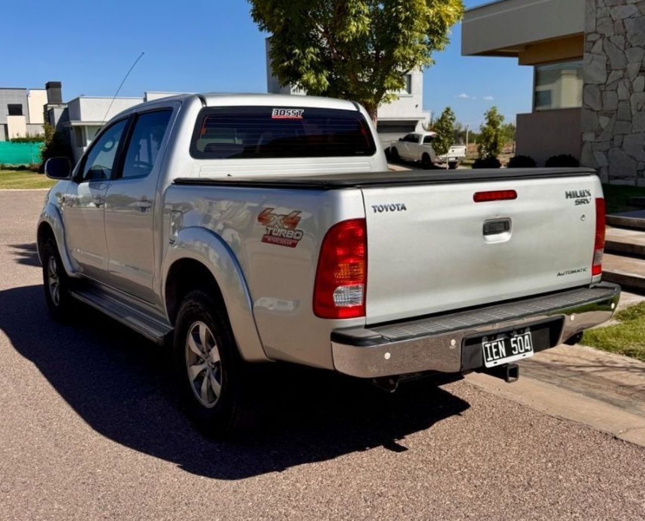 Toyota Hilux Usada en Mendoza, deRuedas