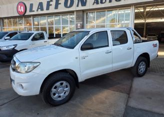 Toyota Hilux Usada en Mendoza Financiado
