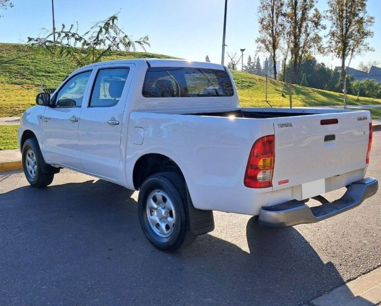 Toyota Hilux Usada en Mendoza, deRuedas