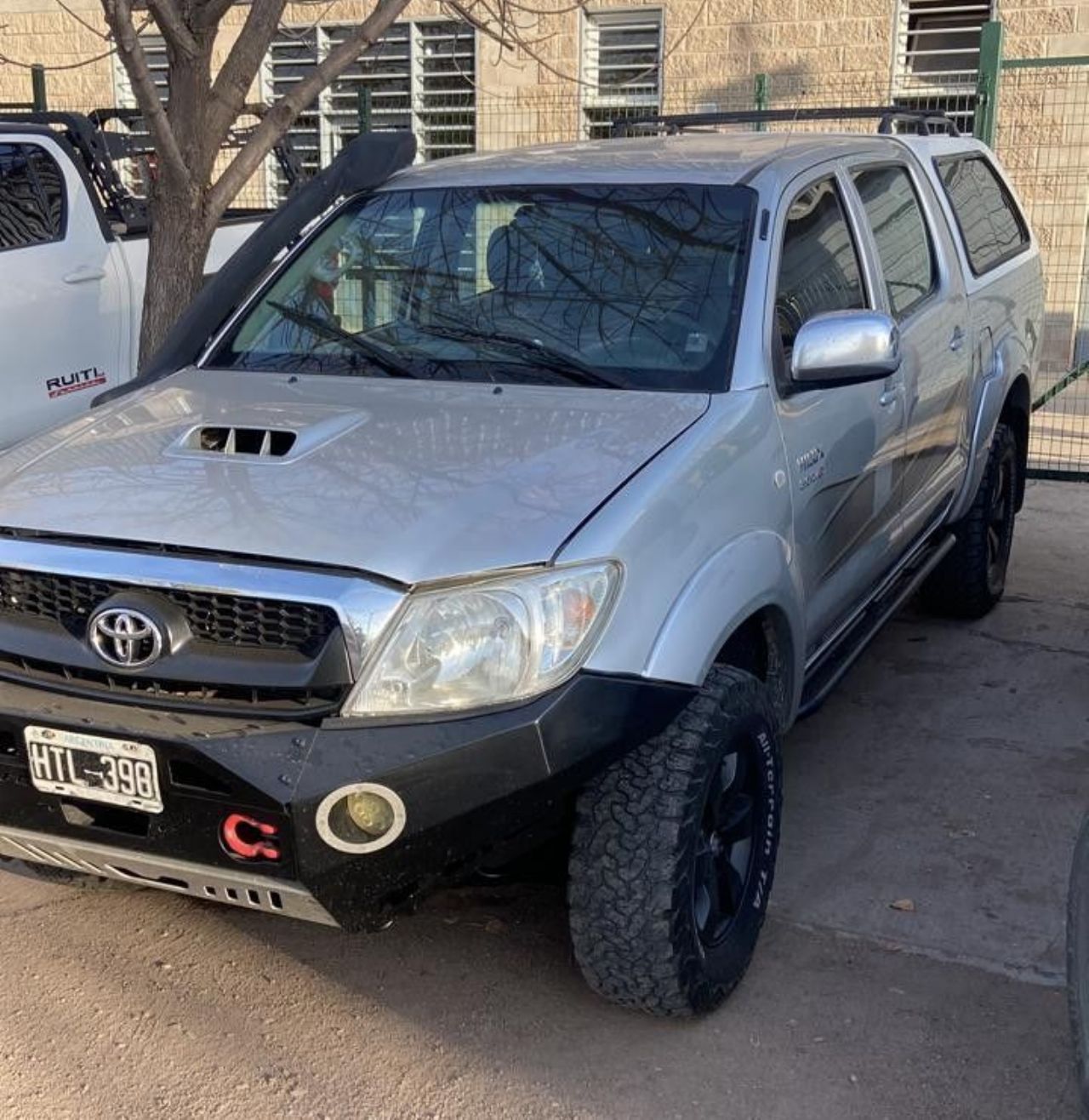 Toyota Hilux Usada en Mendoza, deRuedas