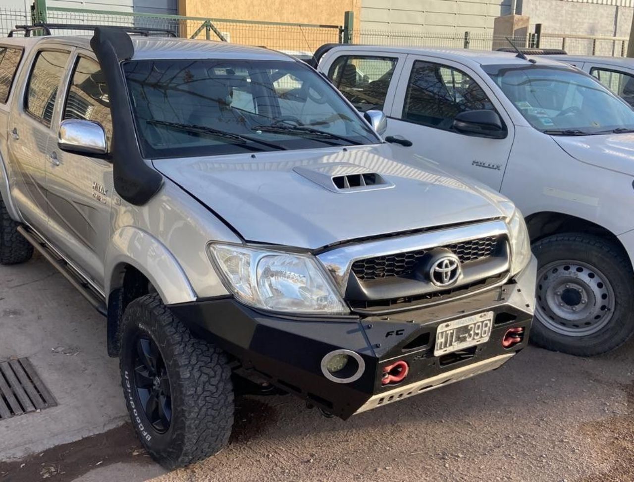 Toyota Hilux Usada en Mendoza, deRuedas