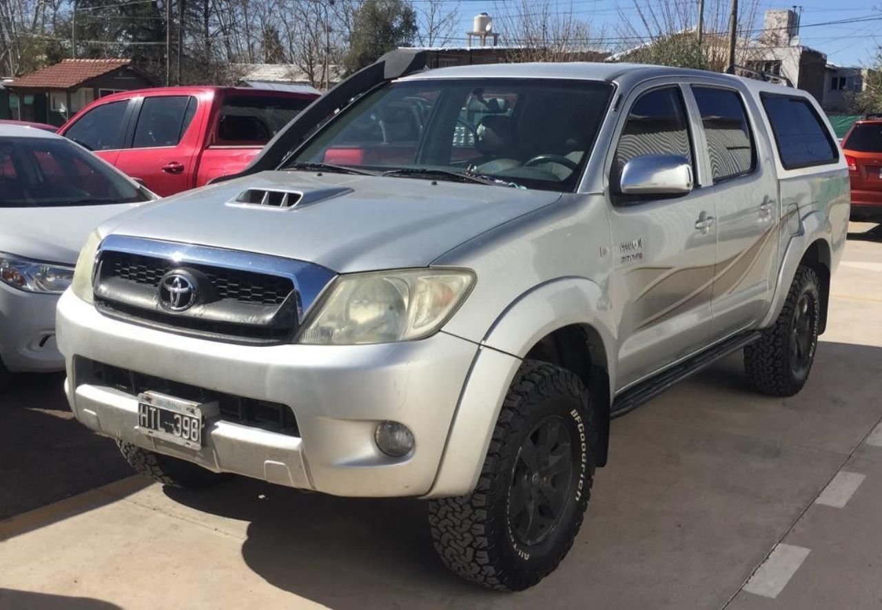 Toyota Hilux Usada en Mendoza, deRuedas