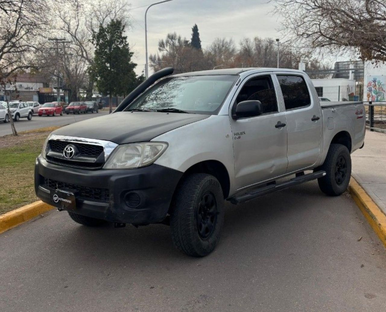 Toyota Hilux Usada Financiado en Mendoza, deRuedas