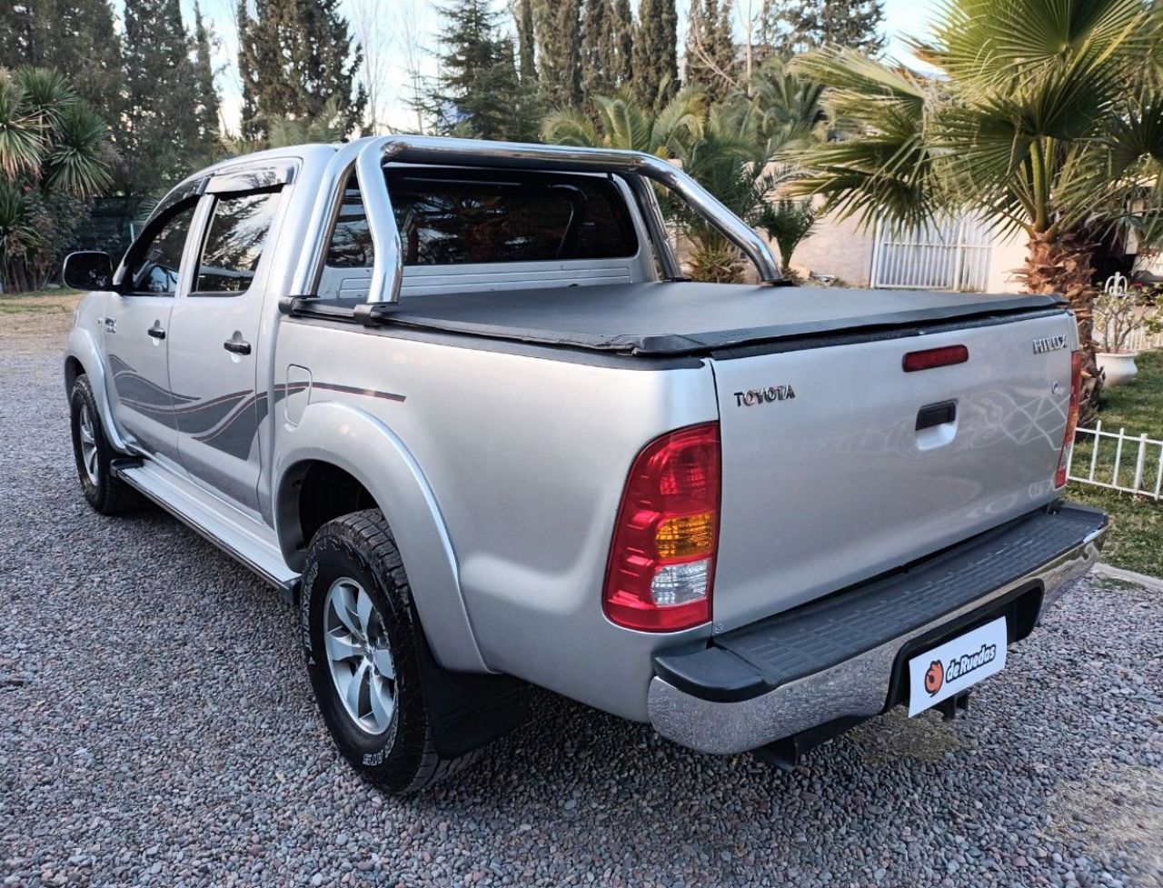 Toyota Hilux Usada en Mendoza, deRuedas