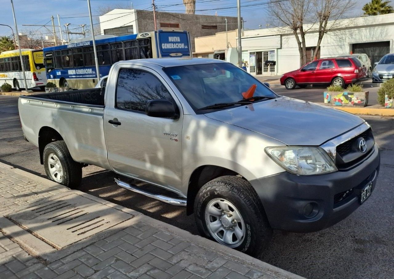 Toyota Hilux Usada en Mendoza, deRuedas