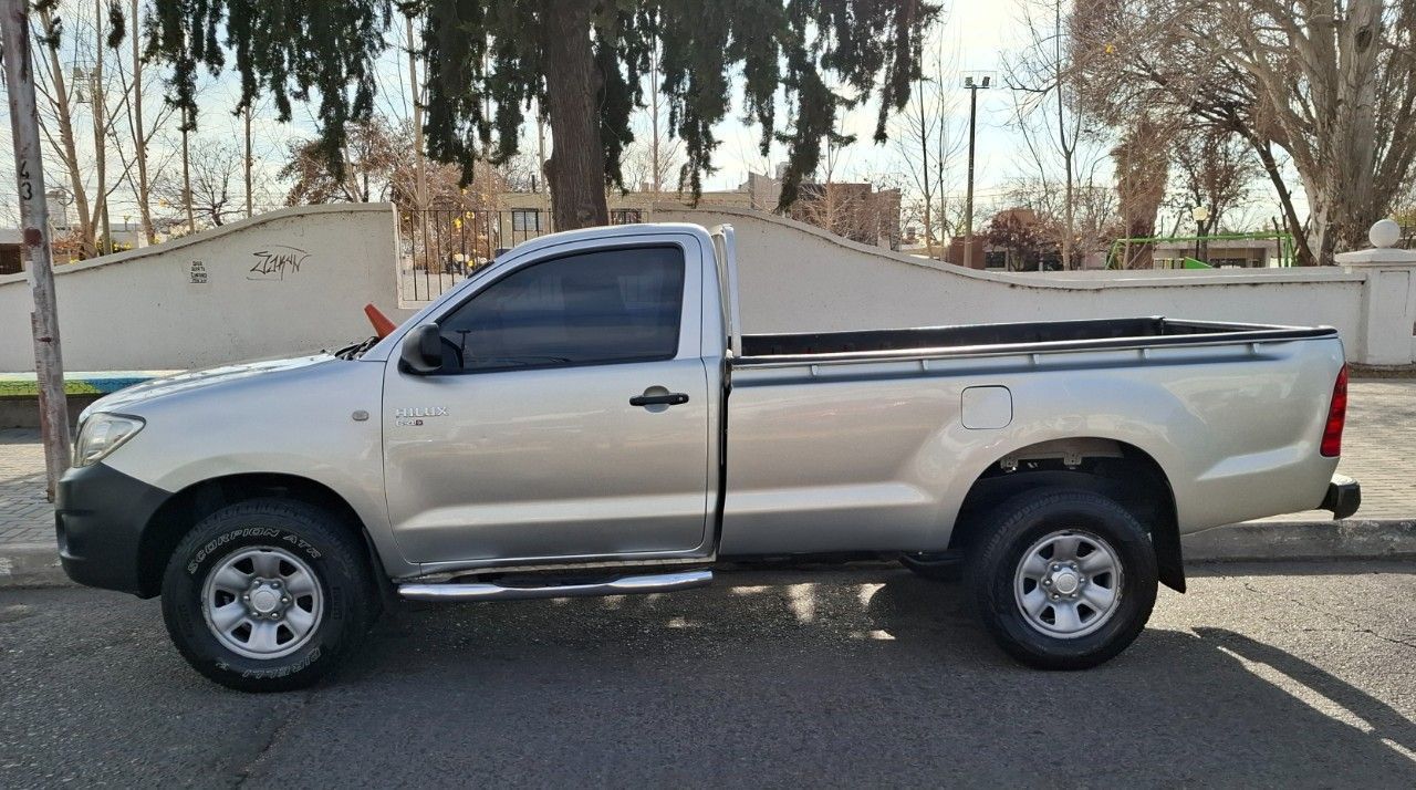 Toyota Hilux Usada en Mendoza, deRuedas
