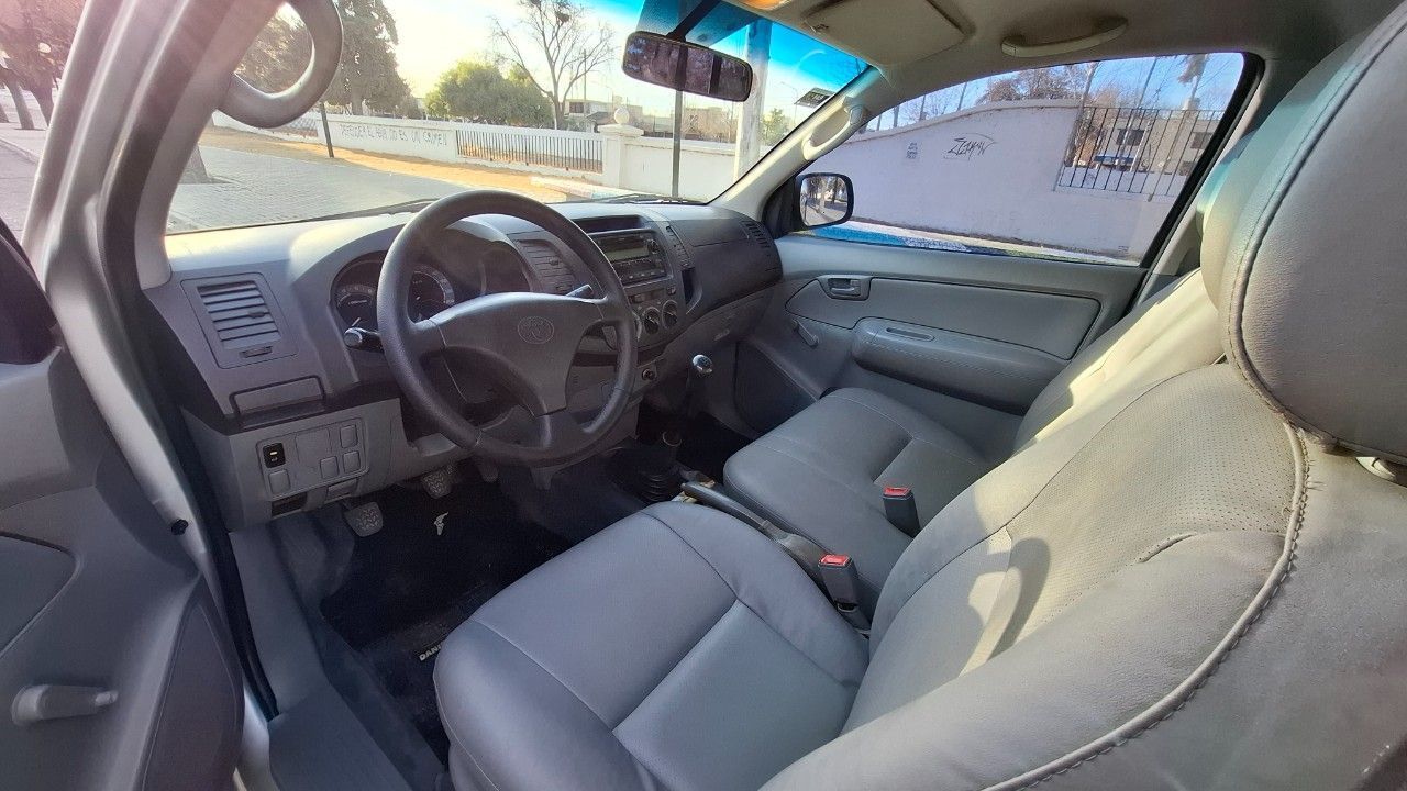 Toyota Hilux Usada en Mendoza, deRuedas