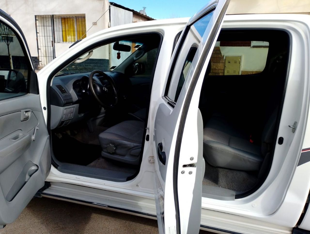 Toyota Hilux Usada en Mendoza, deRuedas