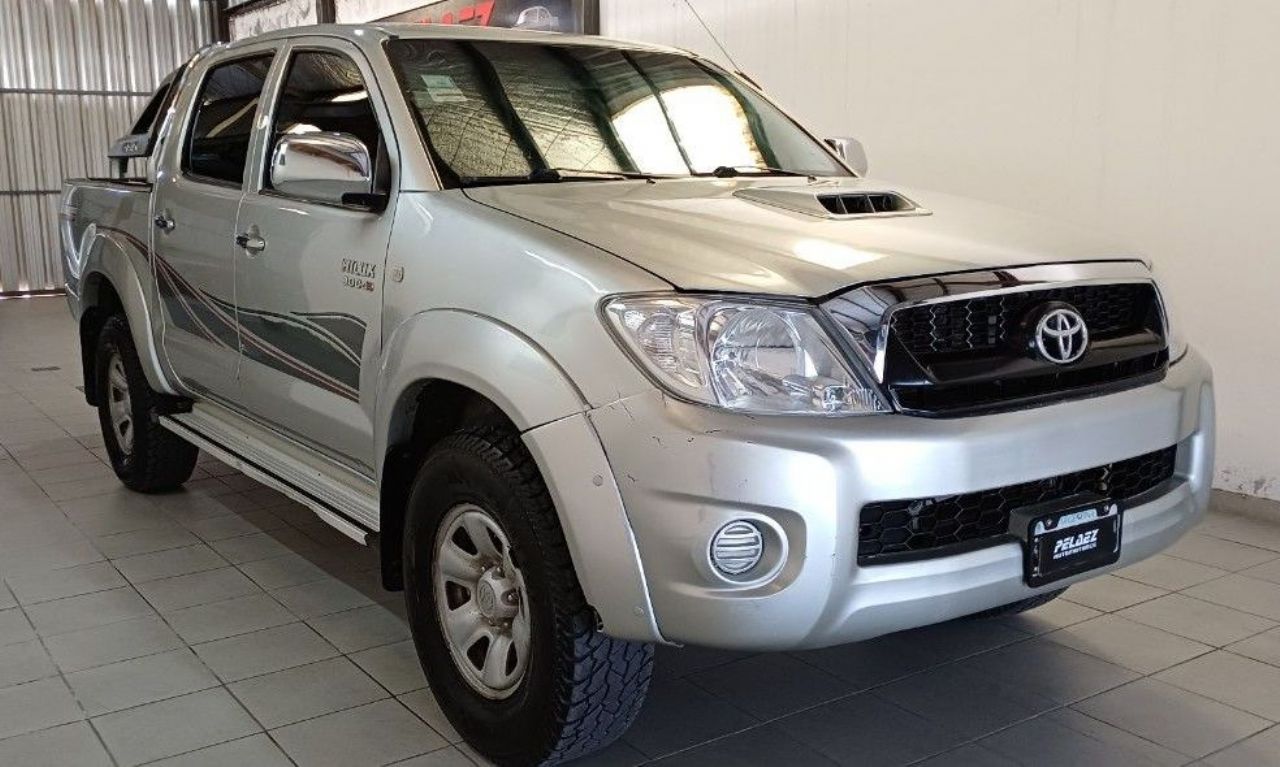 Toyota Hilux Usada en Mendoza, deRuedas