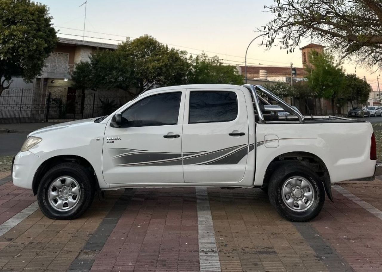 Toyota Hilux Usada en Córdoba, deRuedas