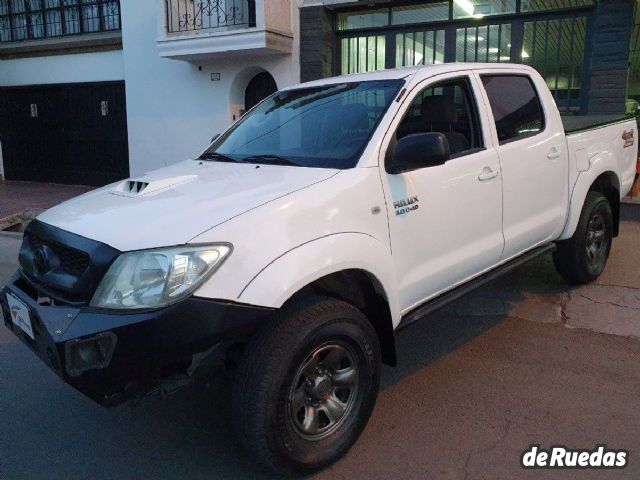 Toyota Hilux Usada en Mendoza, deRuedas