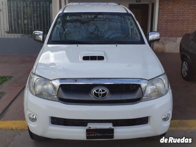 Toyota Hilux Usada en Mendoza, deRuedas