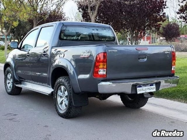 Toyota Hilux Usada en Mendoza, deRuedas