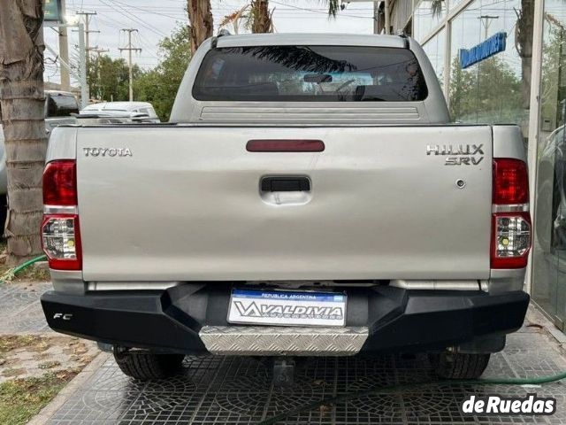 Toyota Hilux Usada en San Juan, deRuedas