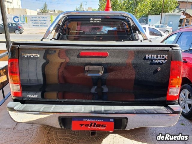 Toyota Hilux Usada en San Juan, deRuedas