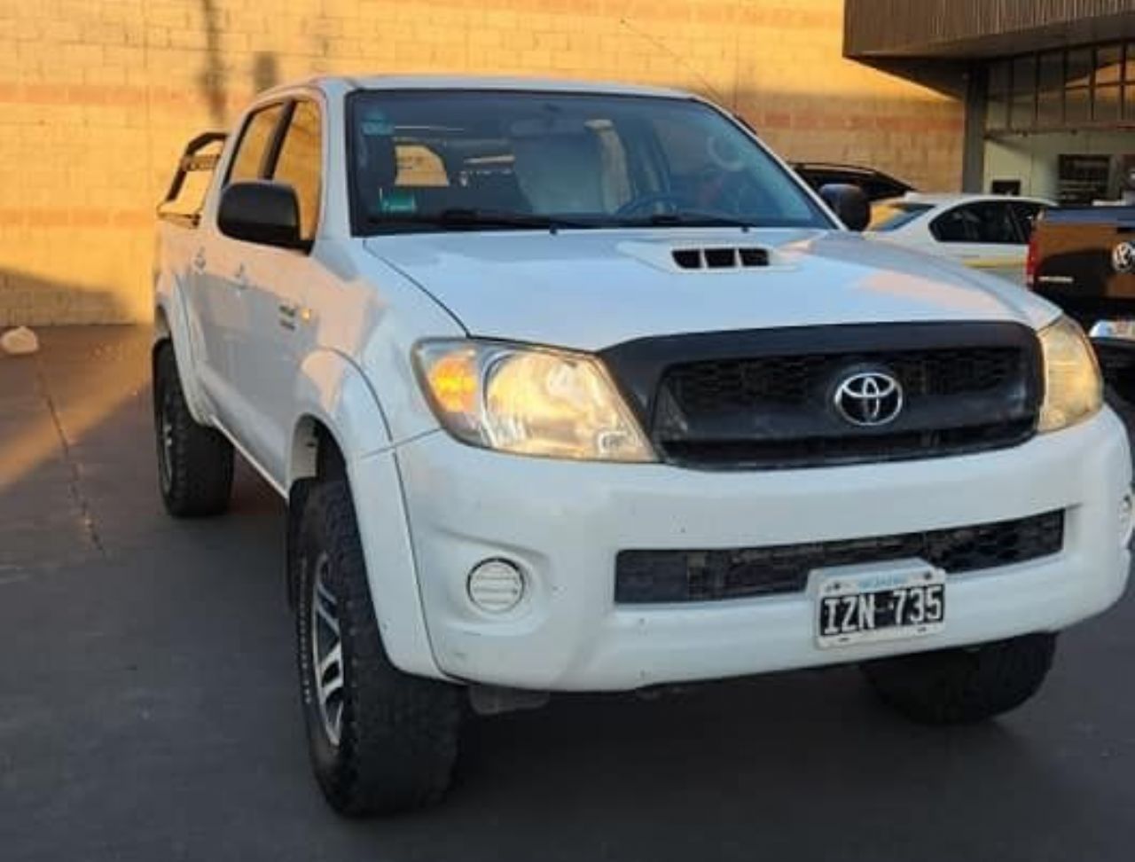 Toyota Hilux Usada en San Luis, deRuedas