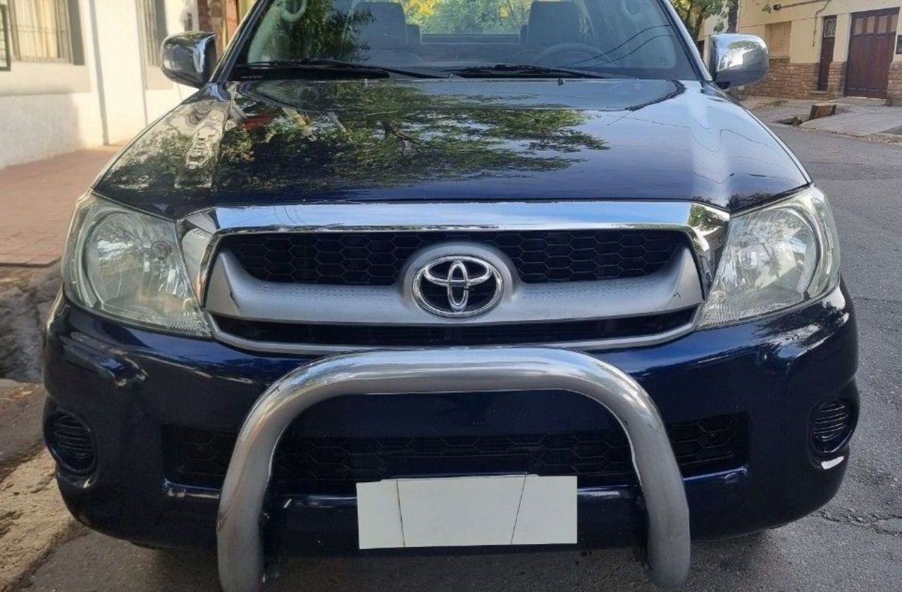 Toyota Hilux Usada en Mendoza, deRuedas
