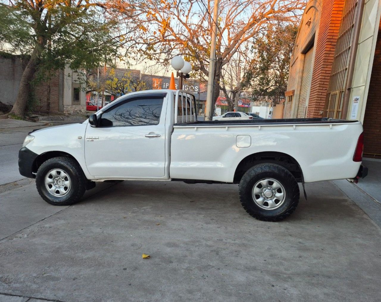 Toyota Hilux Usada Financiado en Mendoza, deRuedas