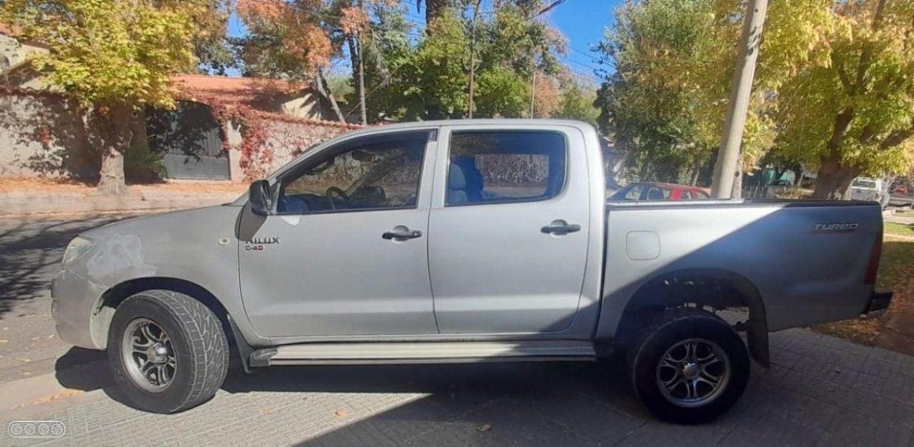 Toyota Hilux Usada en Mendoza, deRuedas