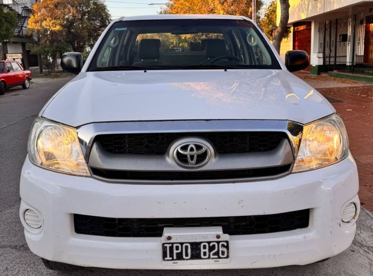 Toyota Hilux Usada en Mendoza, deRuedas
