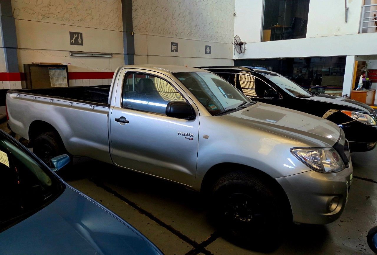 Toyota Hilux Usada en Mendoza, deRuedas
