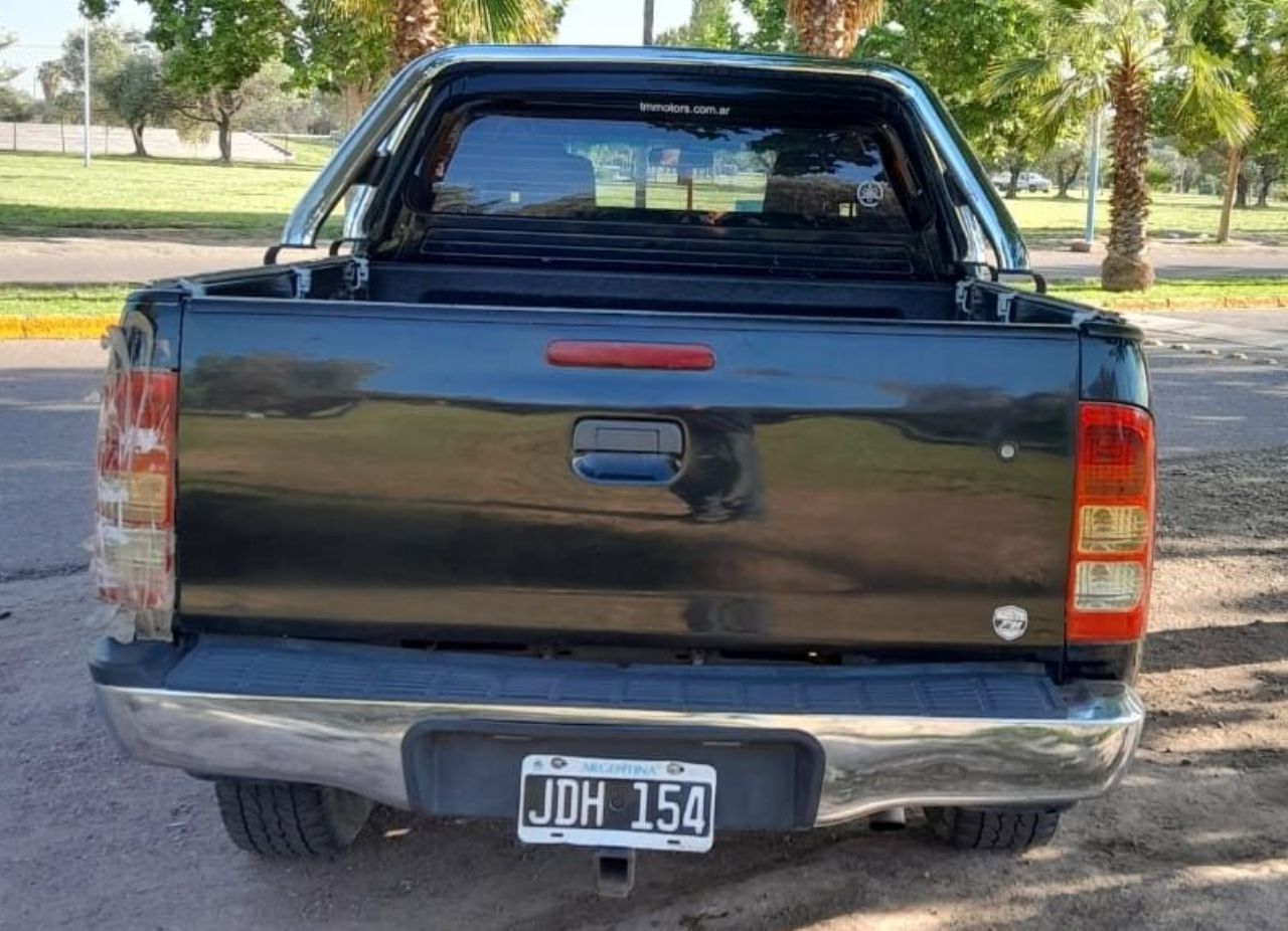Toyota Hilux Usada en Mendoza, deRuedas