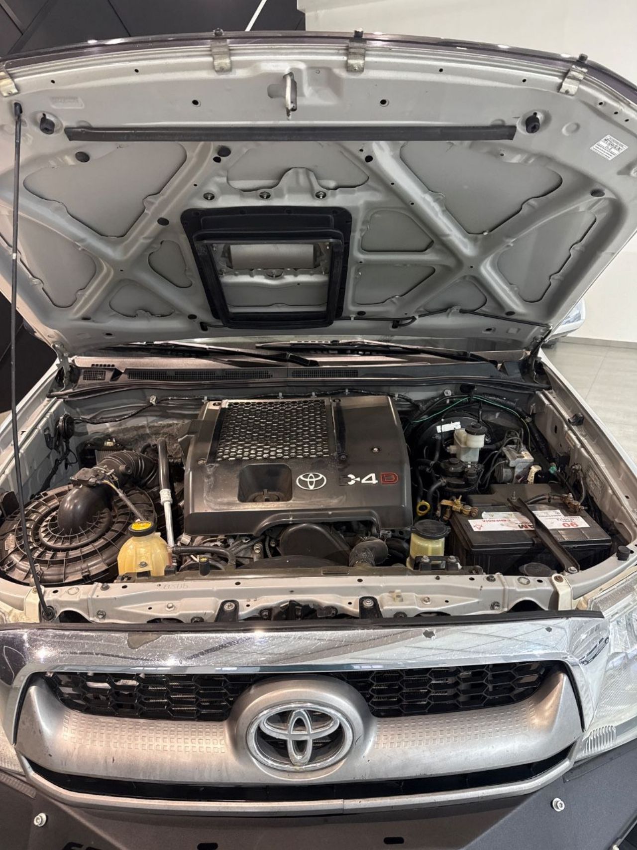 Toyota Hilux Usada Financiado en Mendoza, deRuedas