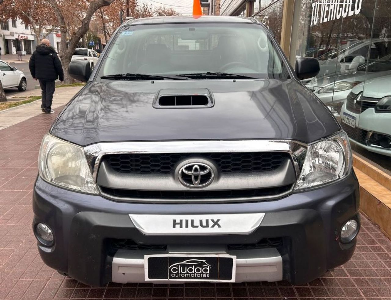 Toyota Hilux Usada en Mendoza, deRuedas