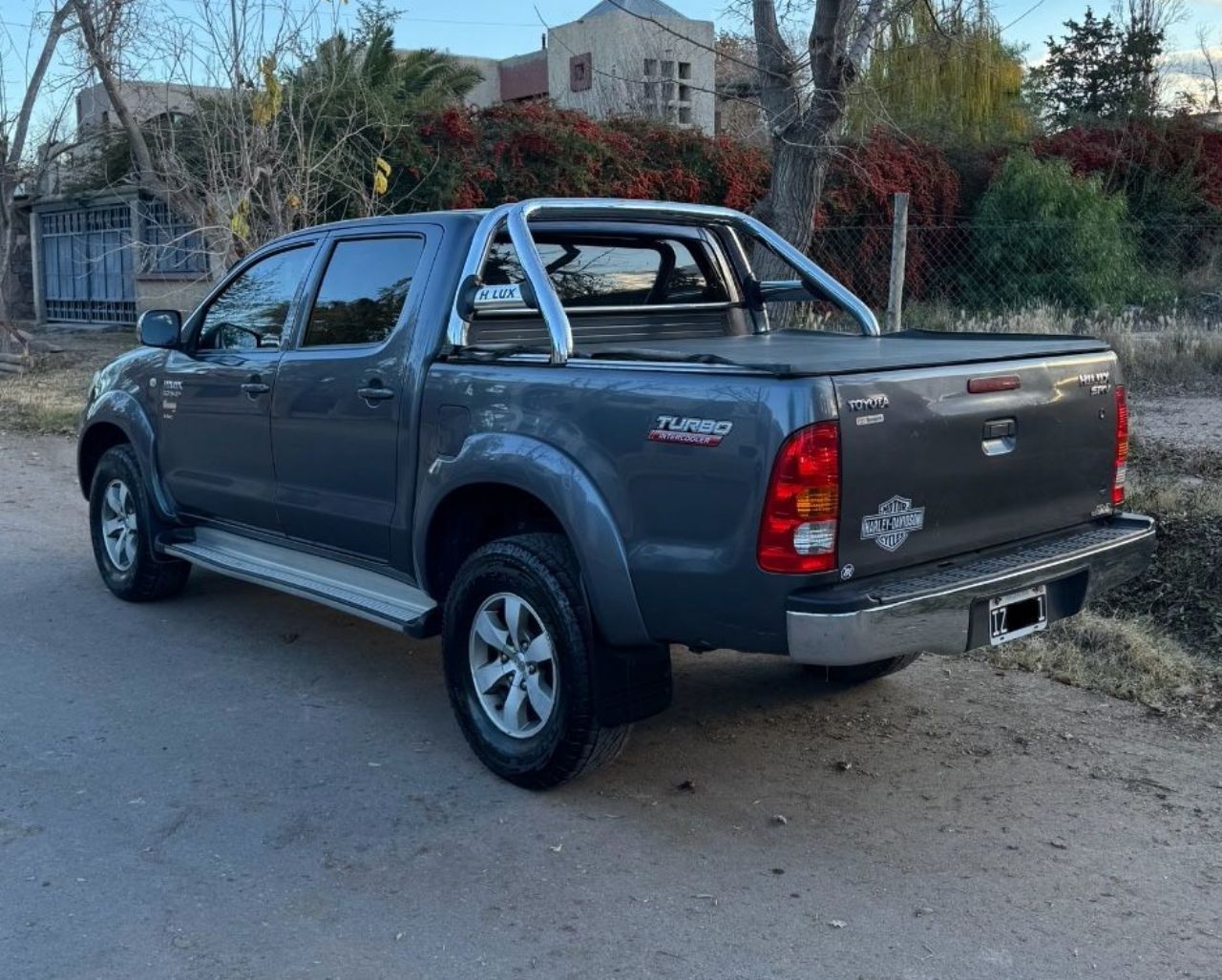 Toyota Hilux Usada en Mendoza, deRuedas