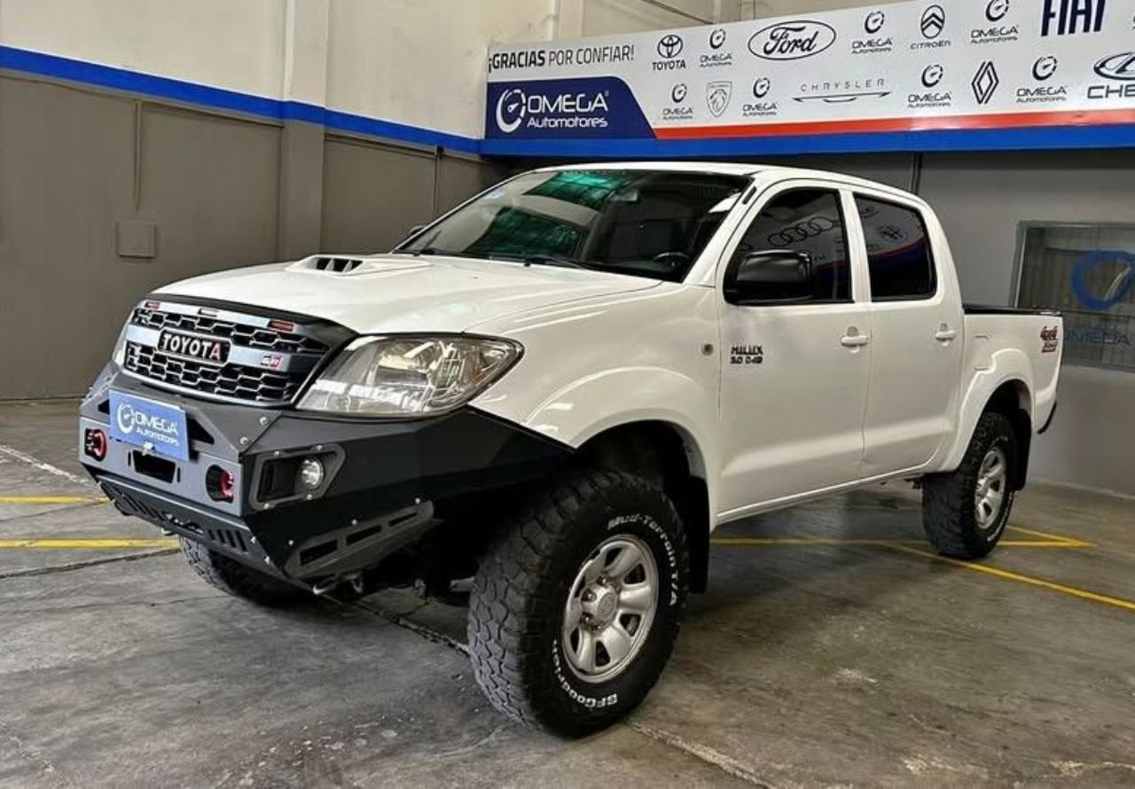 Toyota Hilux Usada Financiado en Mendoza, deRuedas