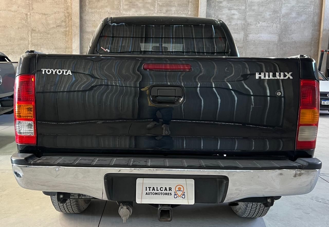 Toyota Hilux Usada Financiado en Mendoza, deRuedas